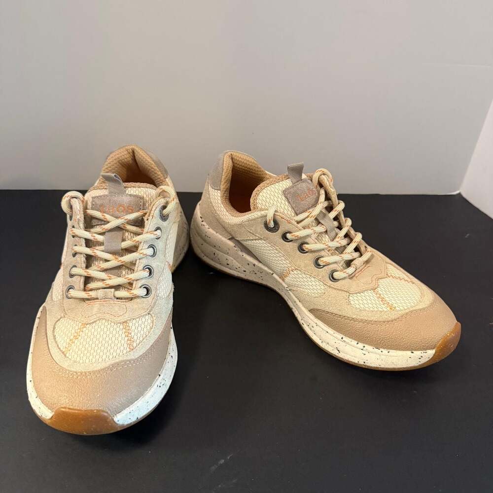 Taos On The Go Women's Sneakers Size 7.5 Beige Mesh Speckled Sole
